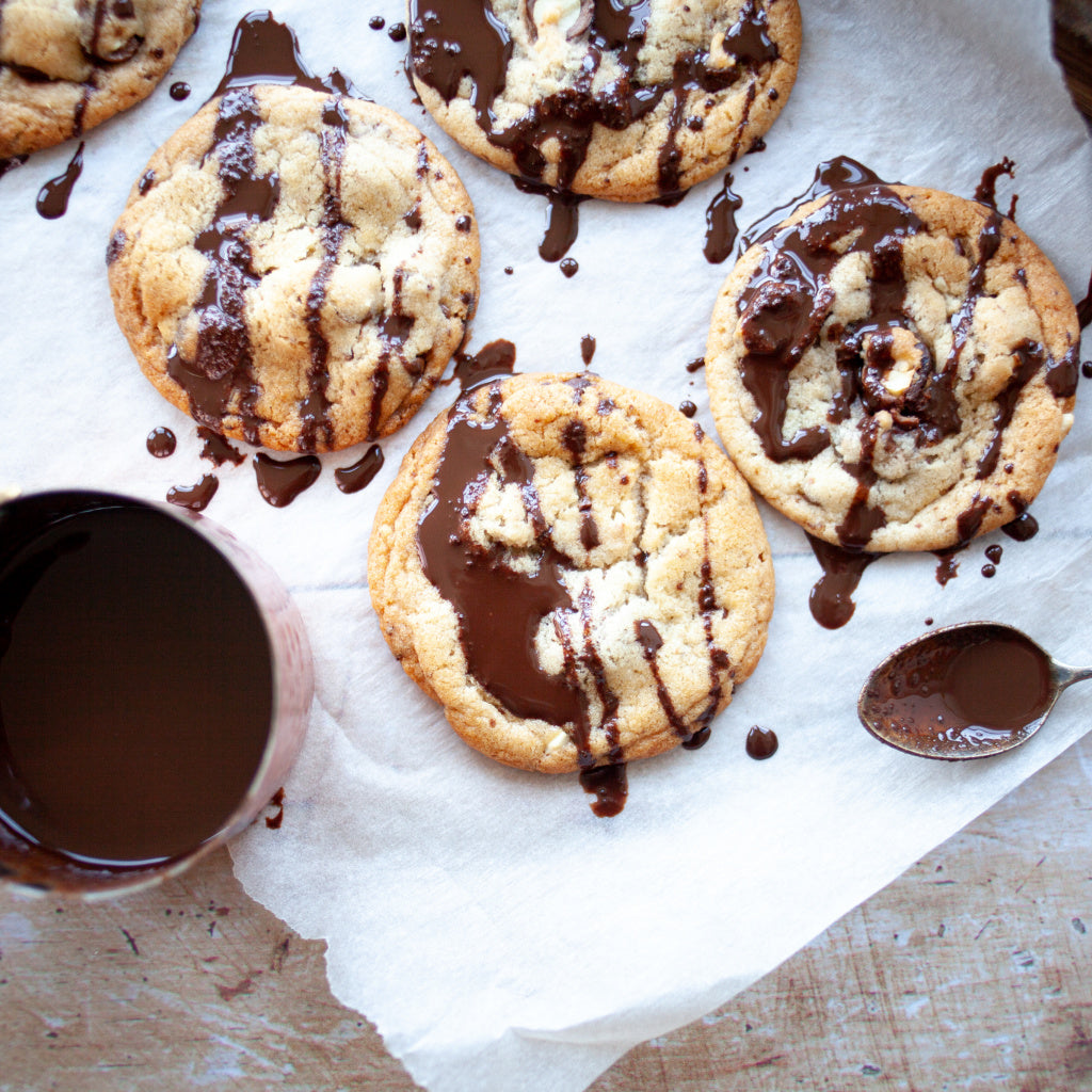 Vanoffee Cashew Chip Cookies