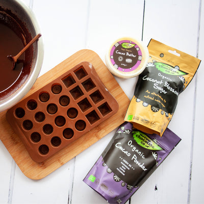 Chocolate Making Kit with Silicon Mould (Gift Hamper optional) - The Raw Chocolate Company